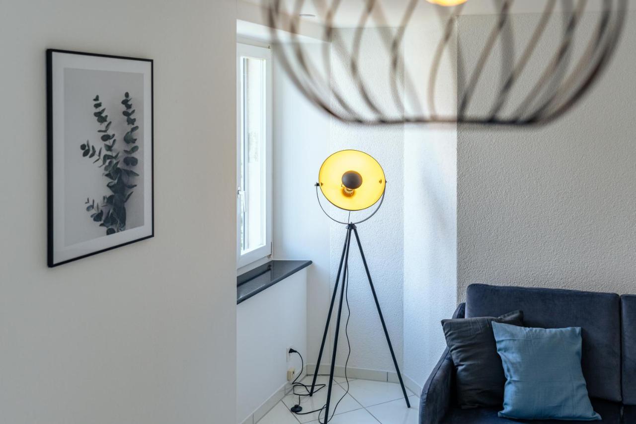 Apartment In The City Center With Free Parking Biel Dış mekan fotoğraf