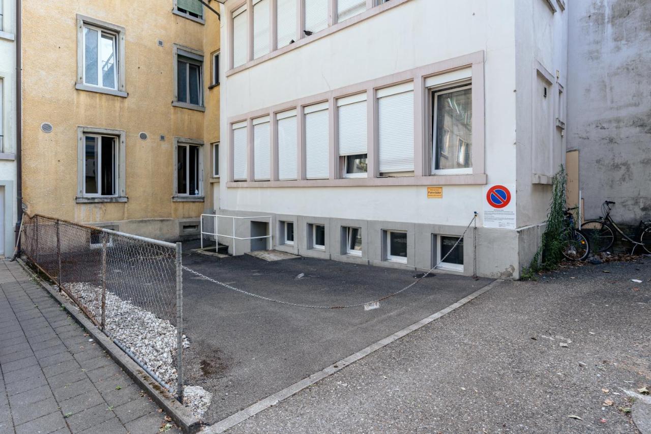 Apartment In The City Center With Free Parking Biel Dış mekan fotoğraf