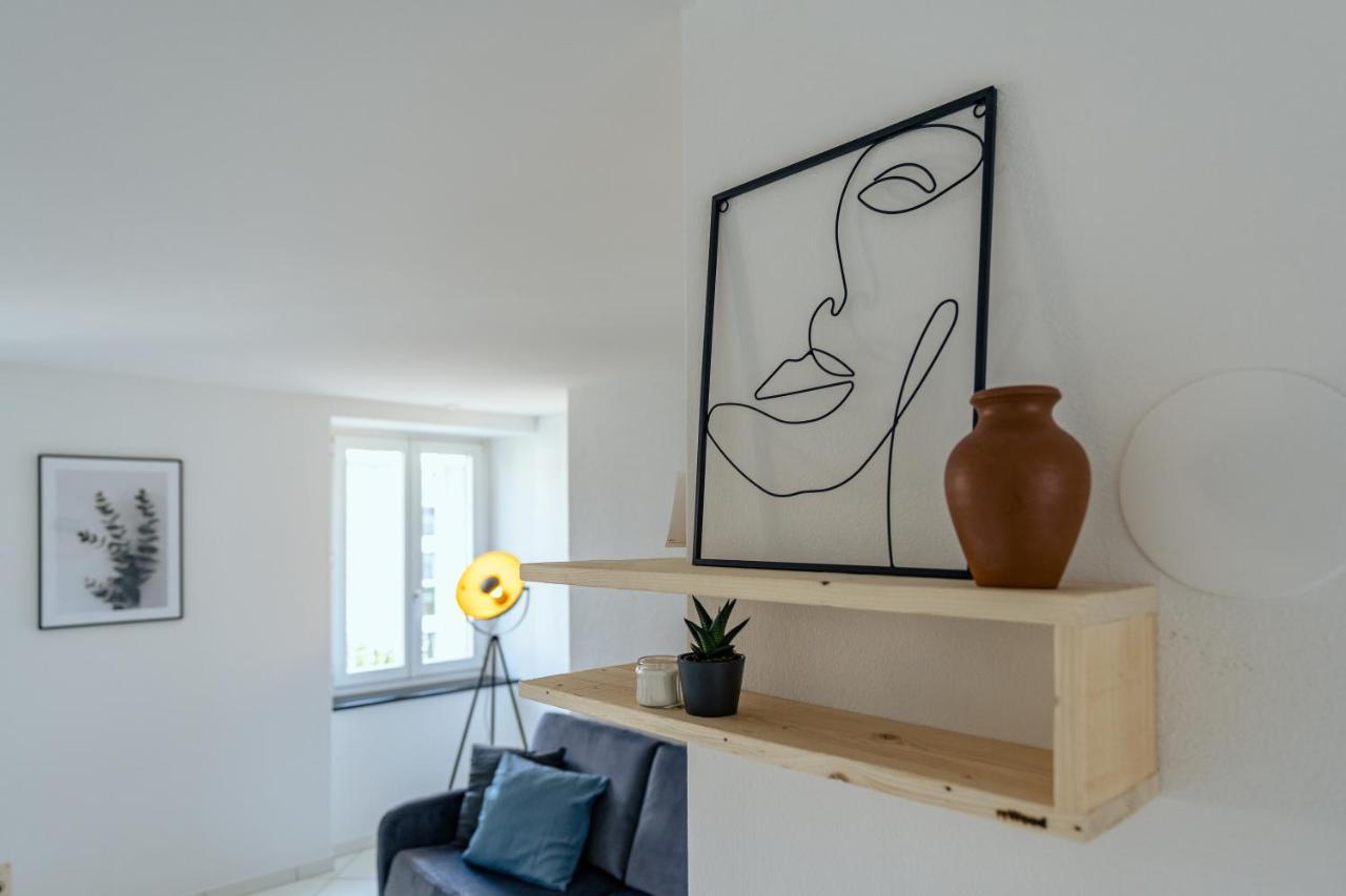 Apartment In The City Center With Free Parking Biel Dış mekan fotoğraf